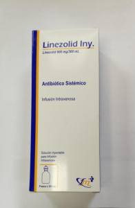 LINEZOLID 600 MG/300 ML